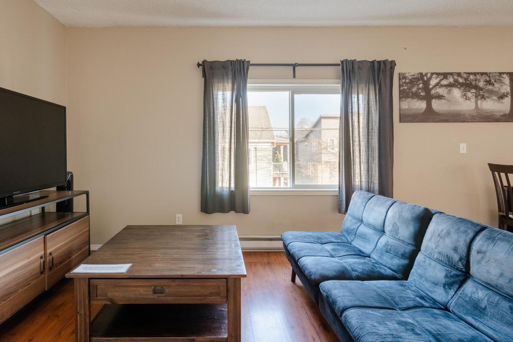 Collection - Charming 2br In The Heart Of Ne Apartment *